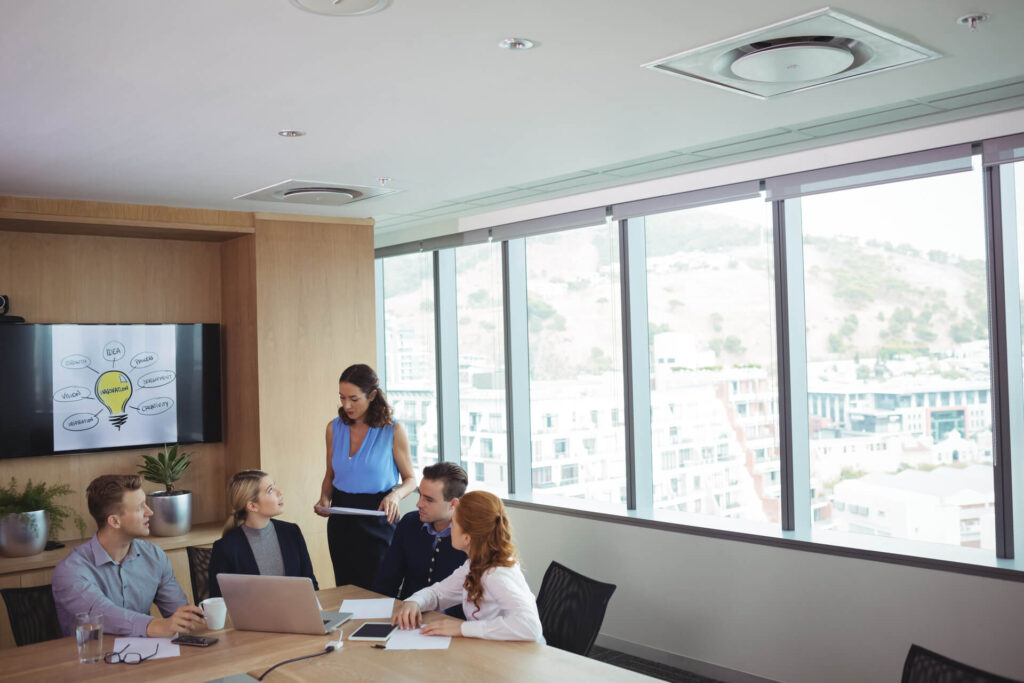 Касетъчен климатик или стенен климатик — кое е по-добре за офис?