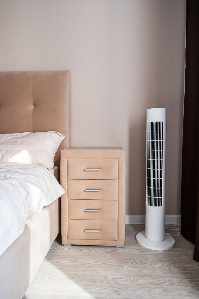 Какво представлява колонният климатик